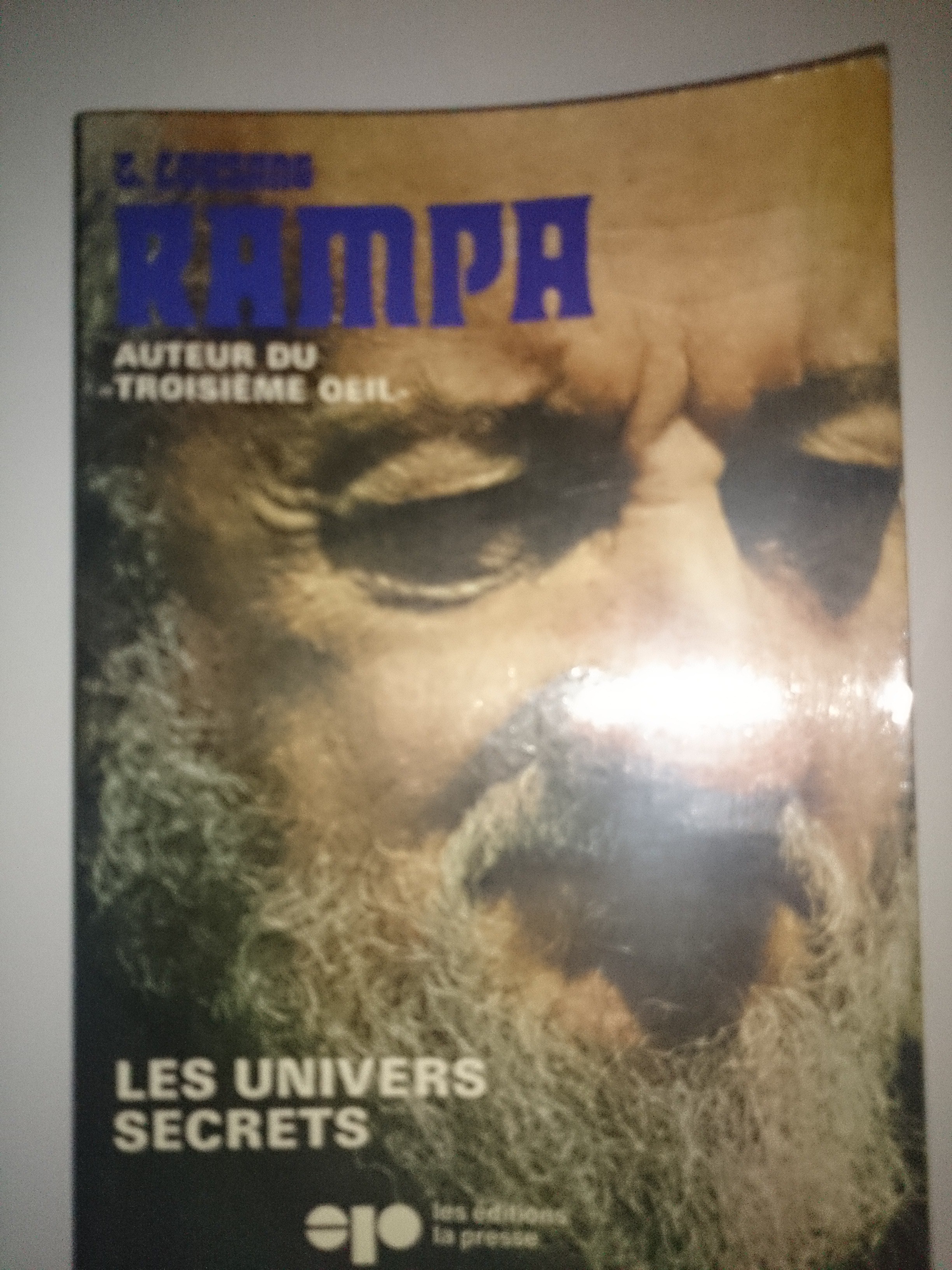 livre les univers secrets