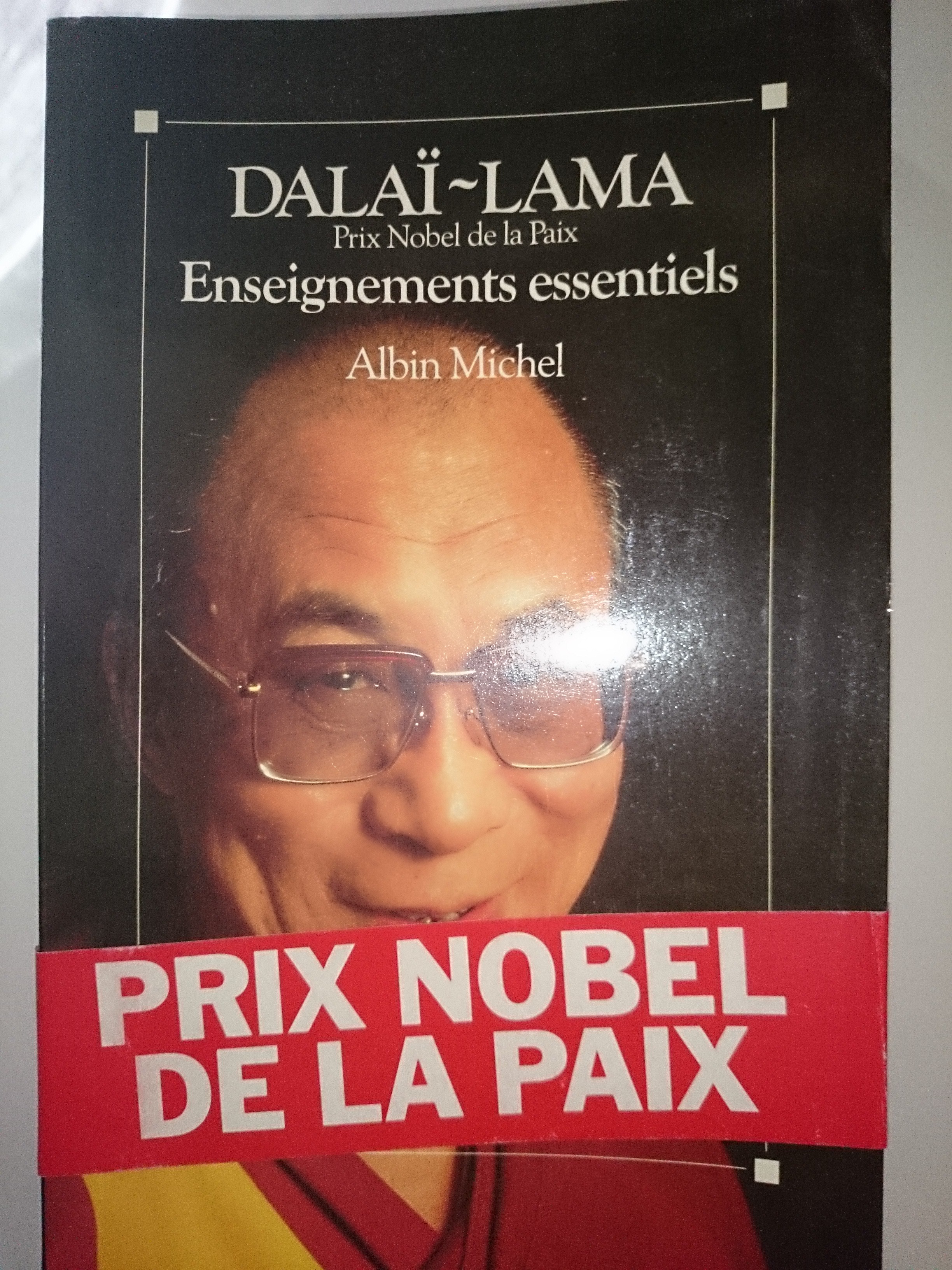 livre dalaï lama enseignements essentiels