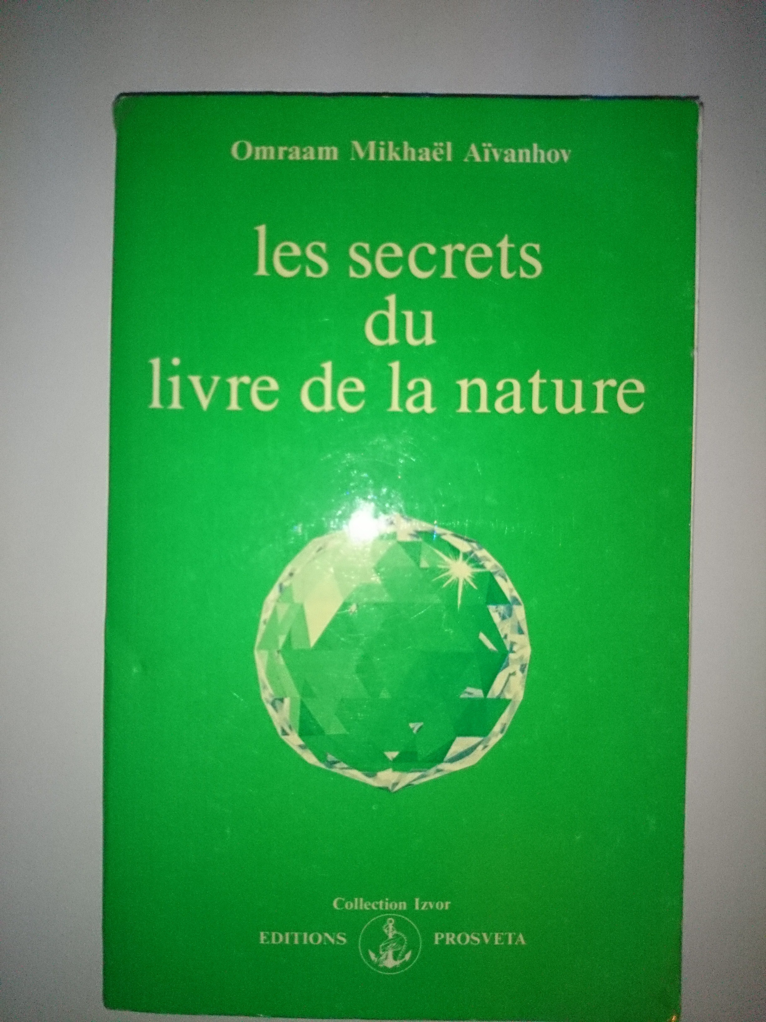livre les secrets du livre de la nature
