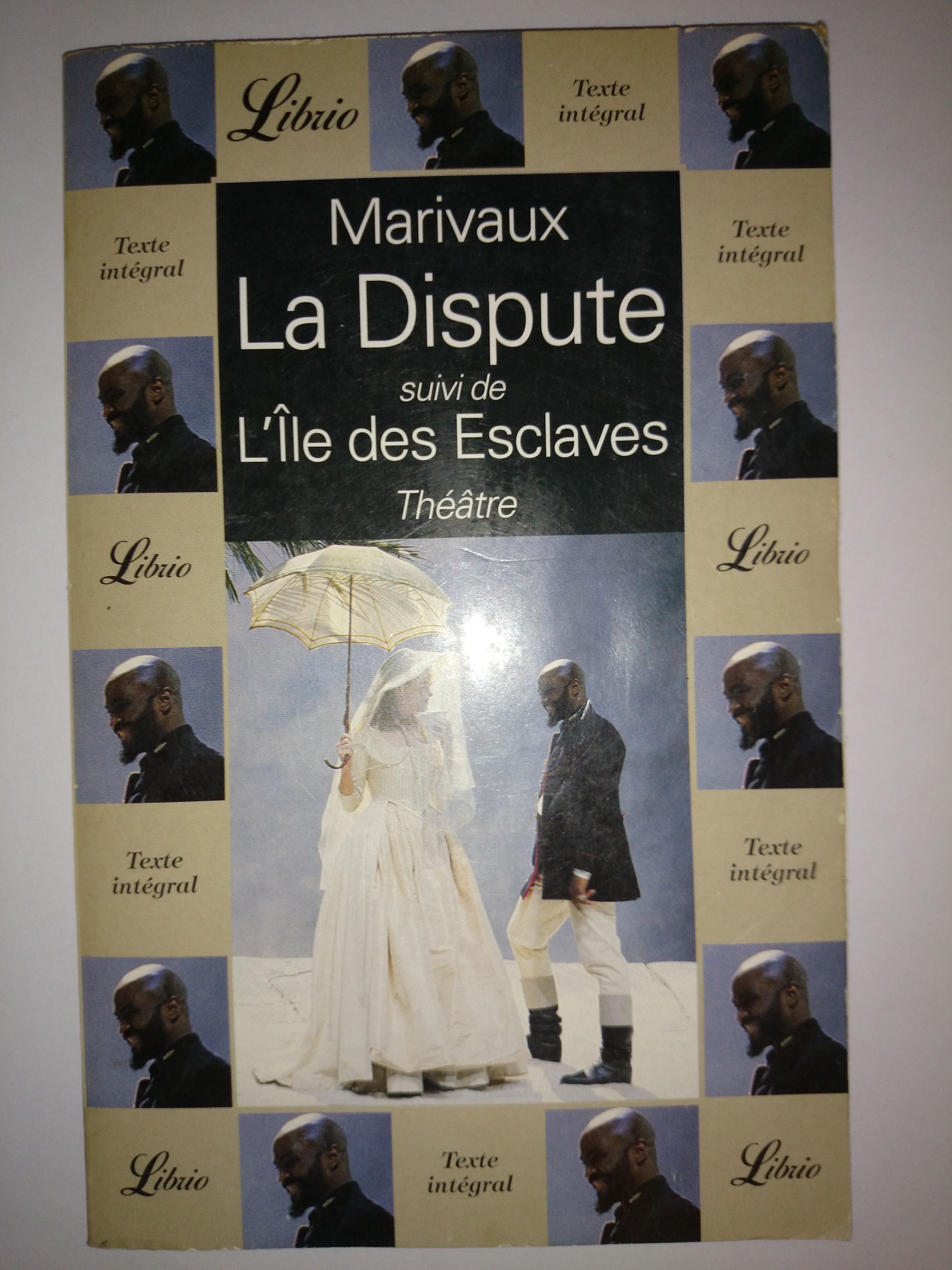 livre la dispute suivi de l'île des esclaves théâtre